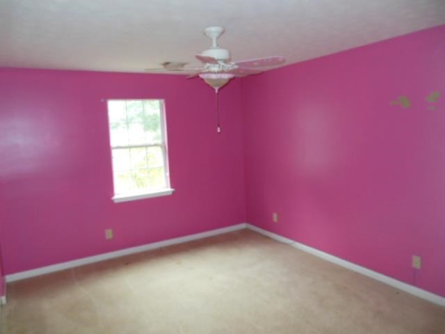 103 Twelve Oaks Dr, Lagrange, GA 30240 photo 6