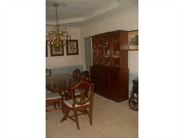 880 Riverhaven Dr, Suwanee, GA 30024 photo 4