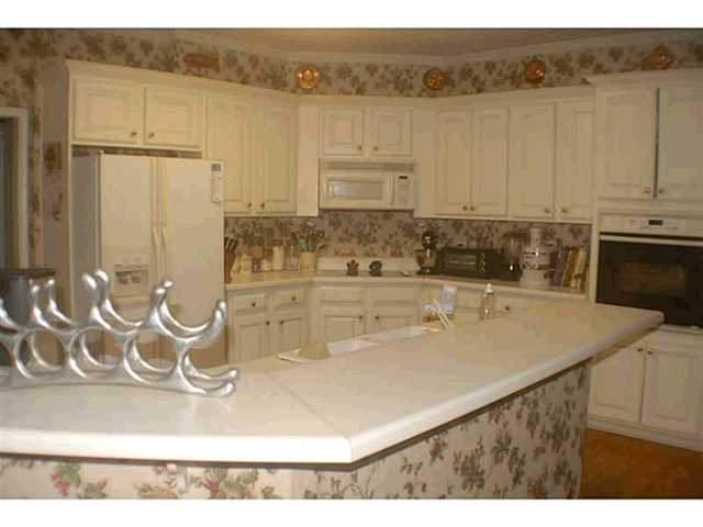 880 Riverhaven Dr, Suwanee, GA 30024 photo 9