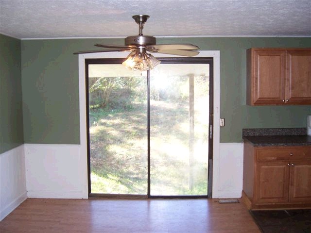 3049 Millstone Ct, Austell, GA 30106 photo 6