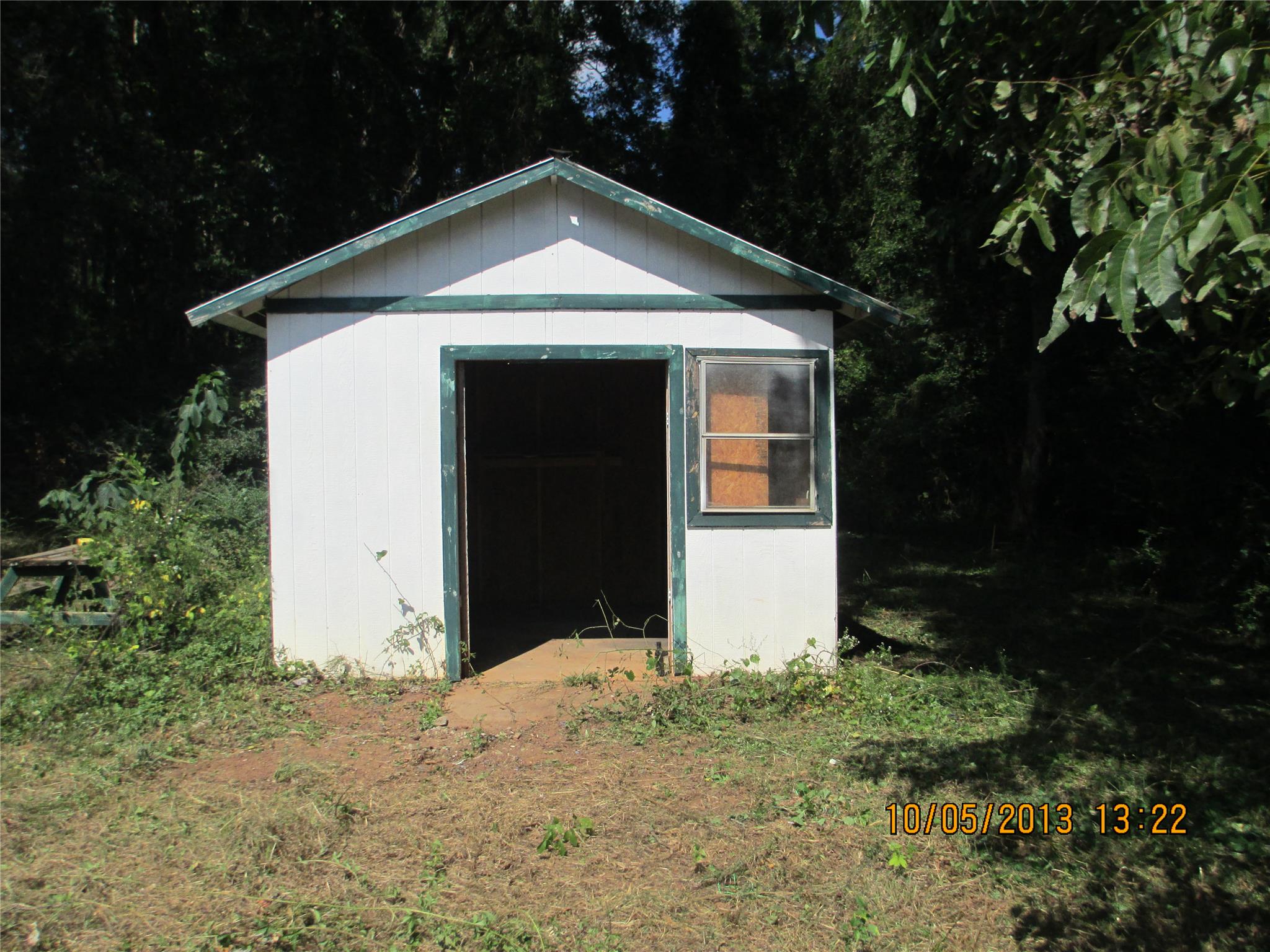 111 Clark St, Lagrange, GA 30240 photo 3