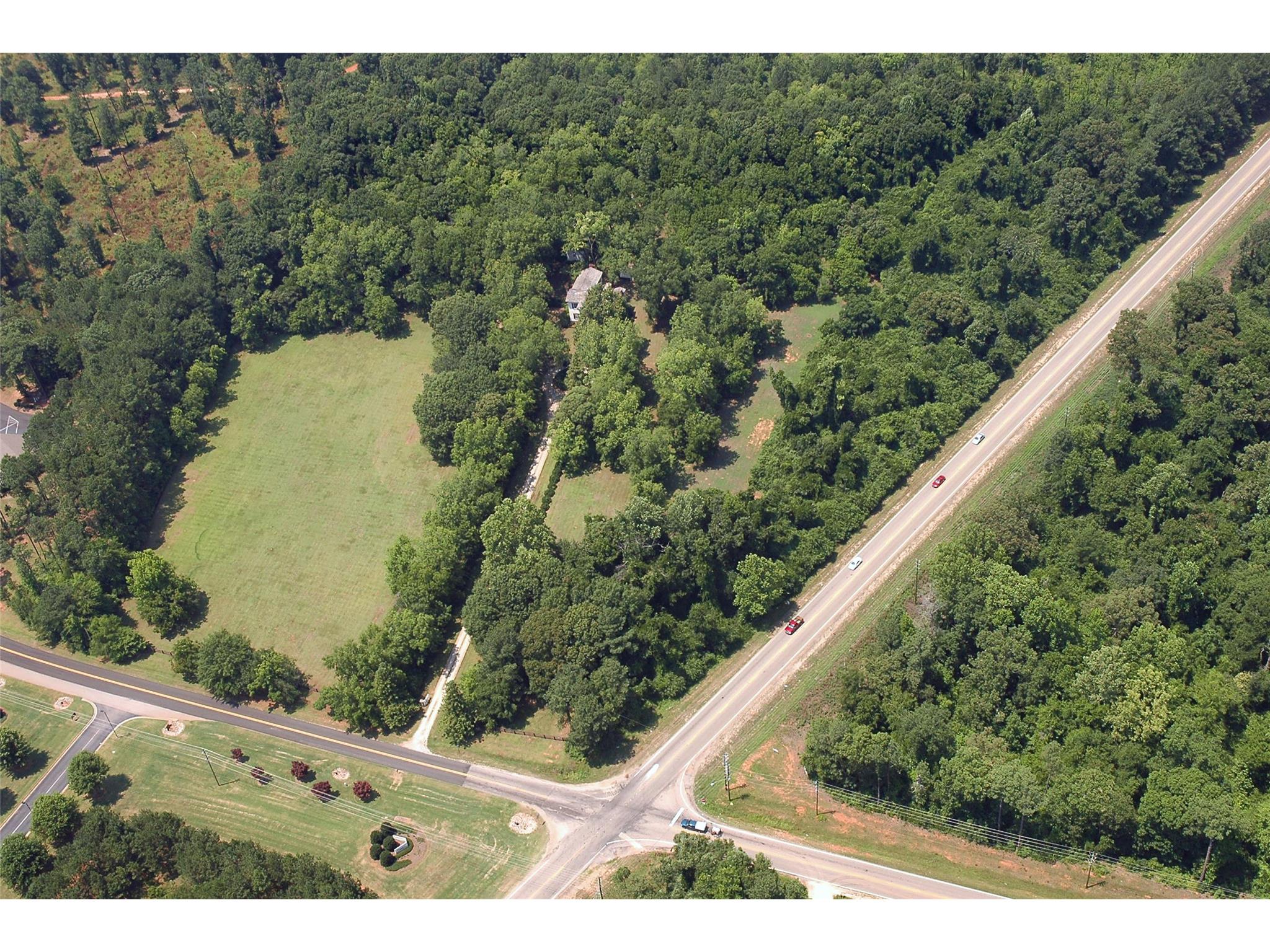 1339 Upper Big Springs Rd, Lagrange, GA 30241 photo 1