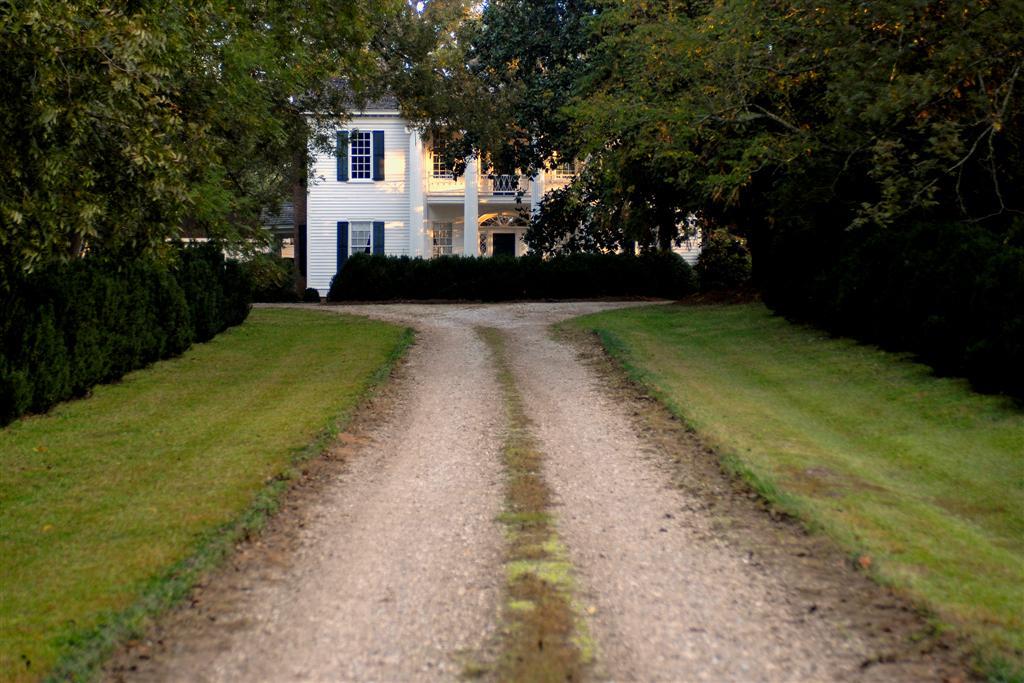 1339 Upper Big Springs Rd, Lagrange, GA 30241 photo 2