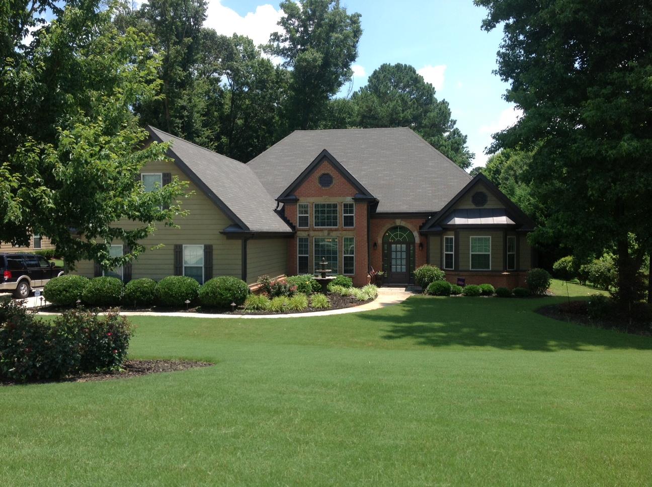 603 Henning Dr, Winder, GA 30680 photo 2