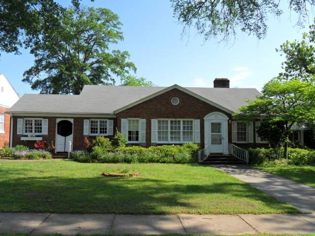 545 E Howell St, Hartwell, GA 30643 photo 1