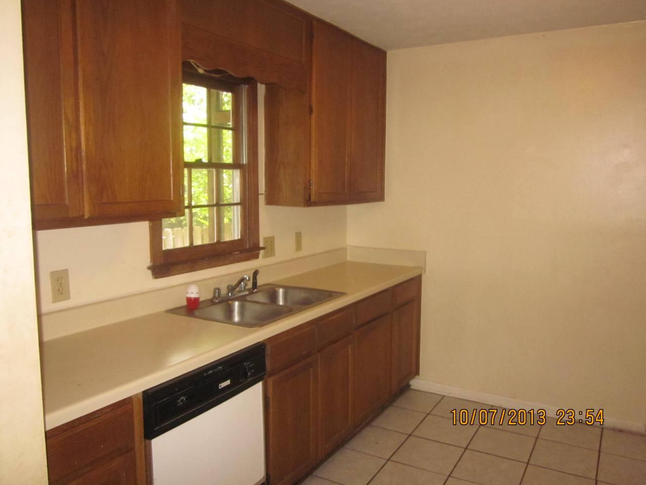 4700 Broadwater Trl, Duluth, GA 30096 photo 8