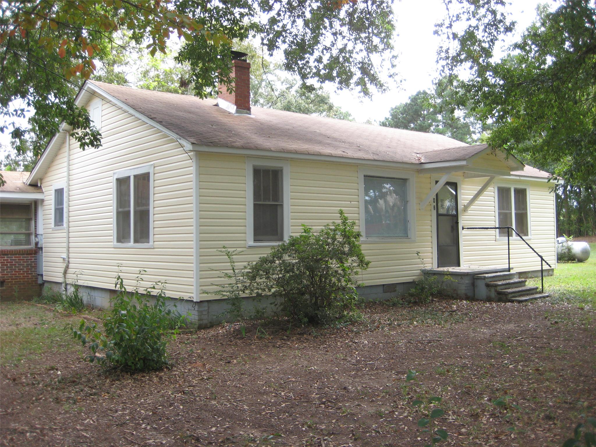 142 4th Ave, Griffin, GA 30223 photo 1