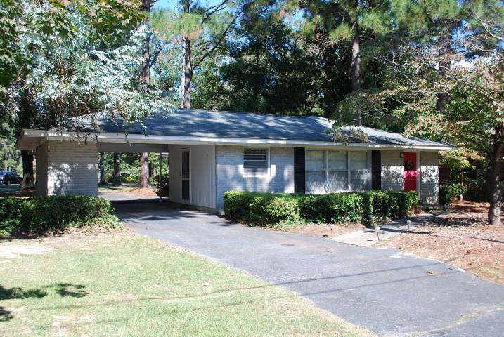 1401 Cater Cir, Perry, GA 31069 photo 1