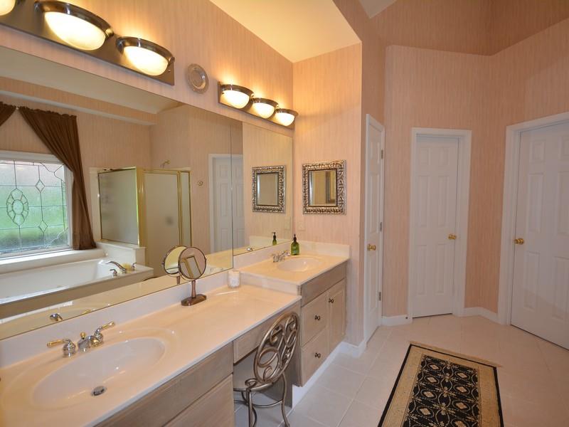 6545 Sterling Dr, Suwanee, GA 30024 photo 14