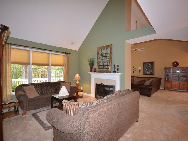 6545 Sterling Dr, Suwanee, GA 30024 photo 4