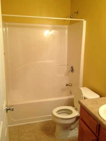 70 Ivans Cir, Covington, GA 30016 photo 3