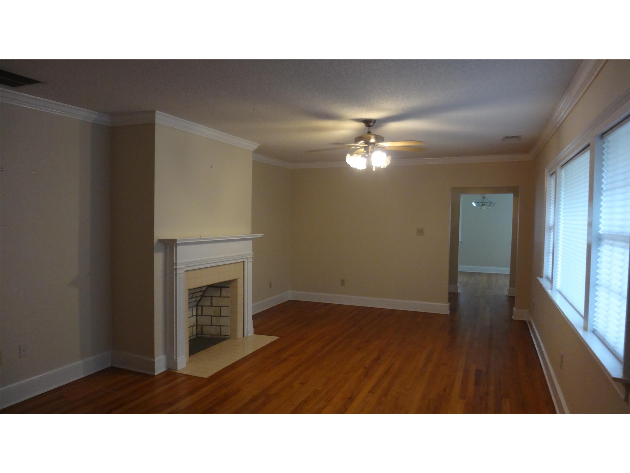 505 S Hammond Dr, Monroe, GA 30655 photo 7