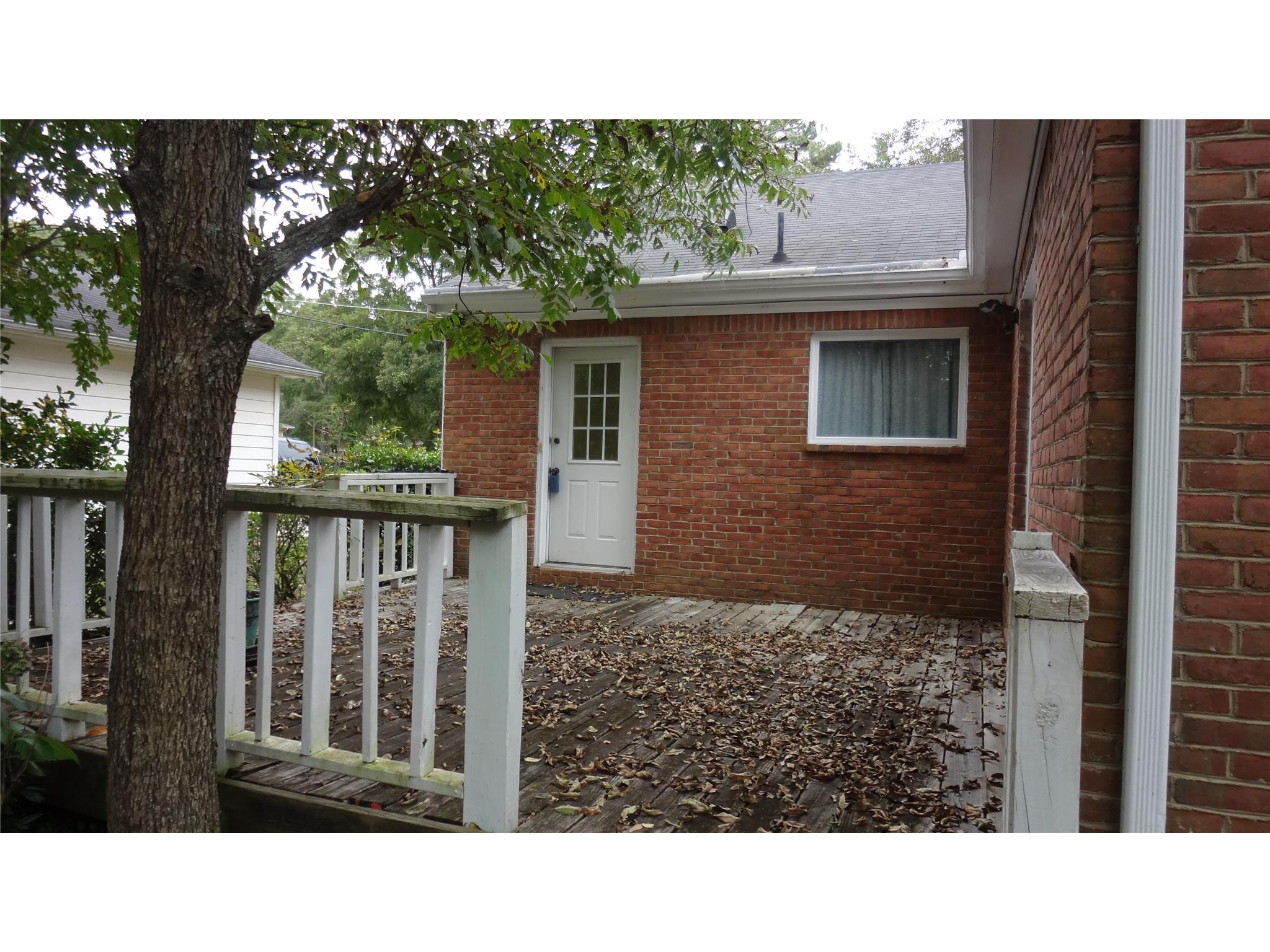 505 S Hammond Dr, Monroe, GA 30655 photo 3
