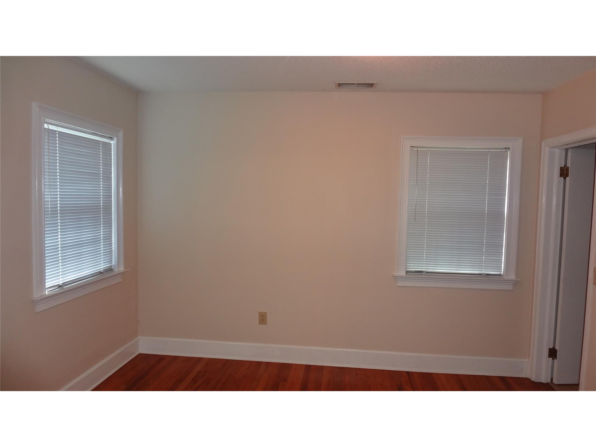 505 S Hammond Dr, Monroe, GA 30655 photo 13