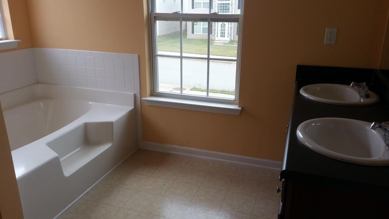 11631 Sarah Loop, Hampton, GA 30228 photo 17