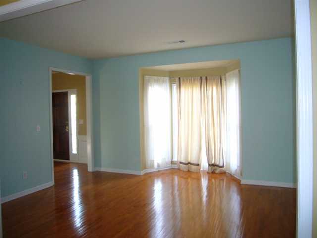 10705 Hawkhurst Way, Duluth, GA 30097 photo 3