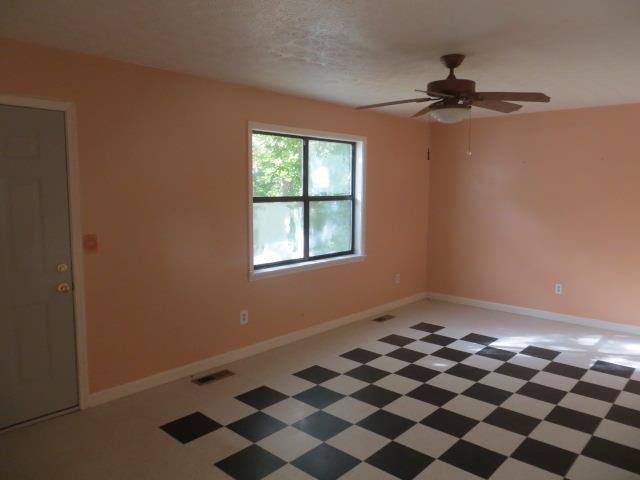 110 Enterprise Dr, Temple, GA 30179 photo 4