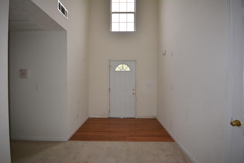 764 Baskins Cir, Winder, GA 30680 photo 2