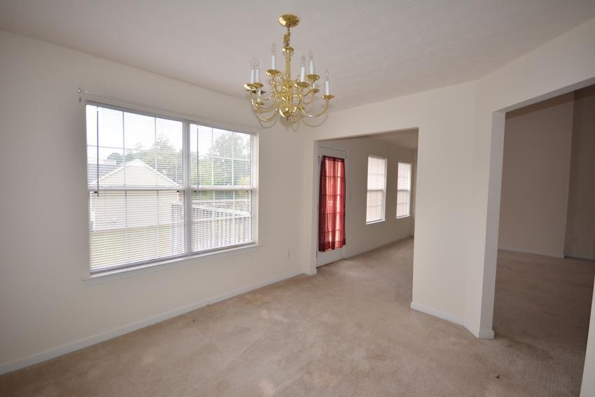 764 Baskins Cir, Winder, GA 30680 photo 11
