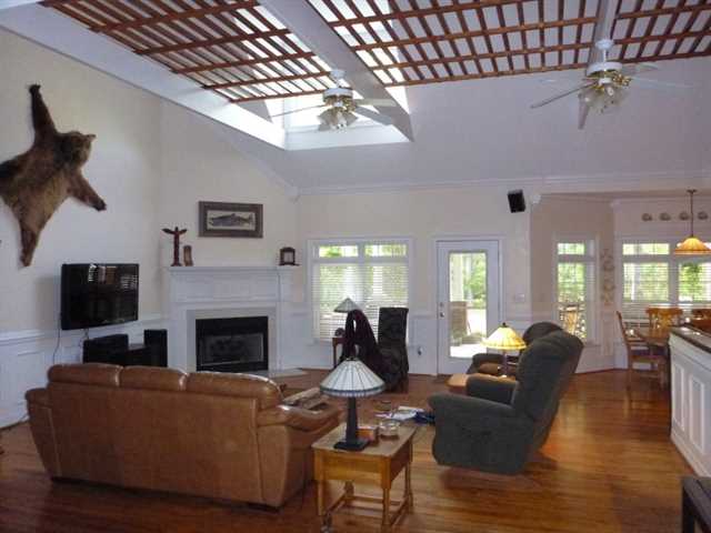 164 Cardiff Dr, Macon, GA 31220 photo 2
