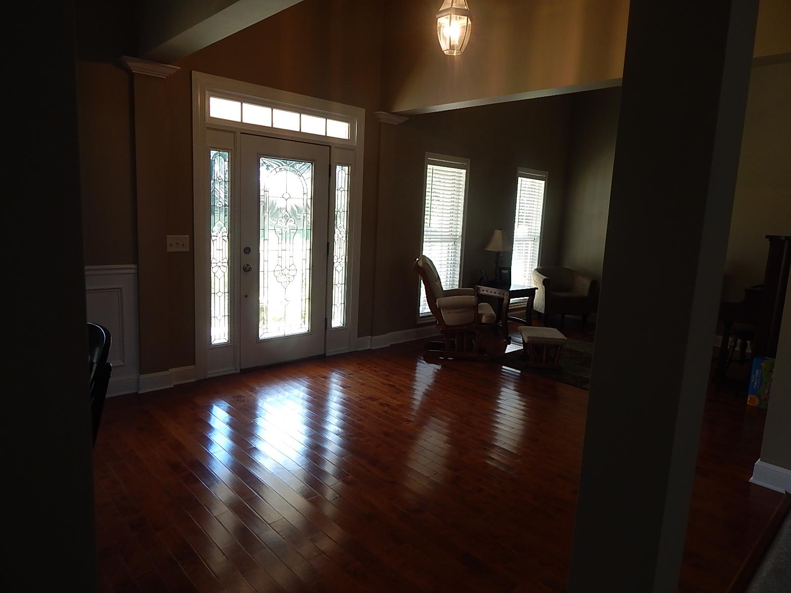 308 Lakeview Dr, Commerce, GA 30529 photo 5