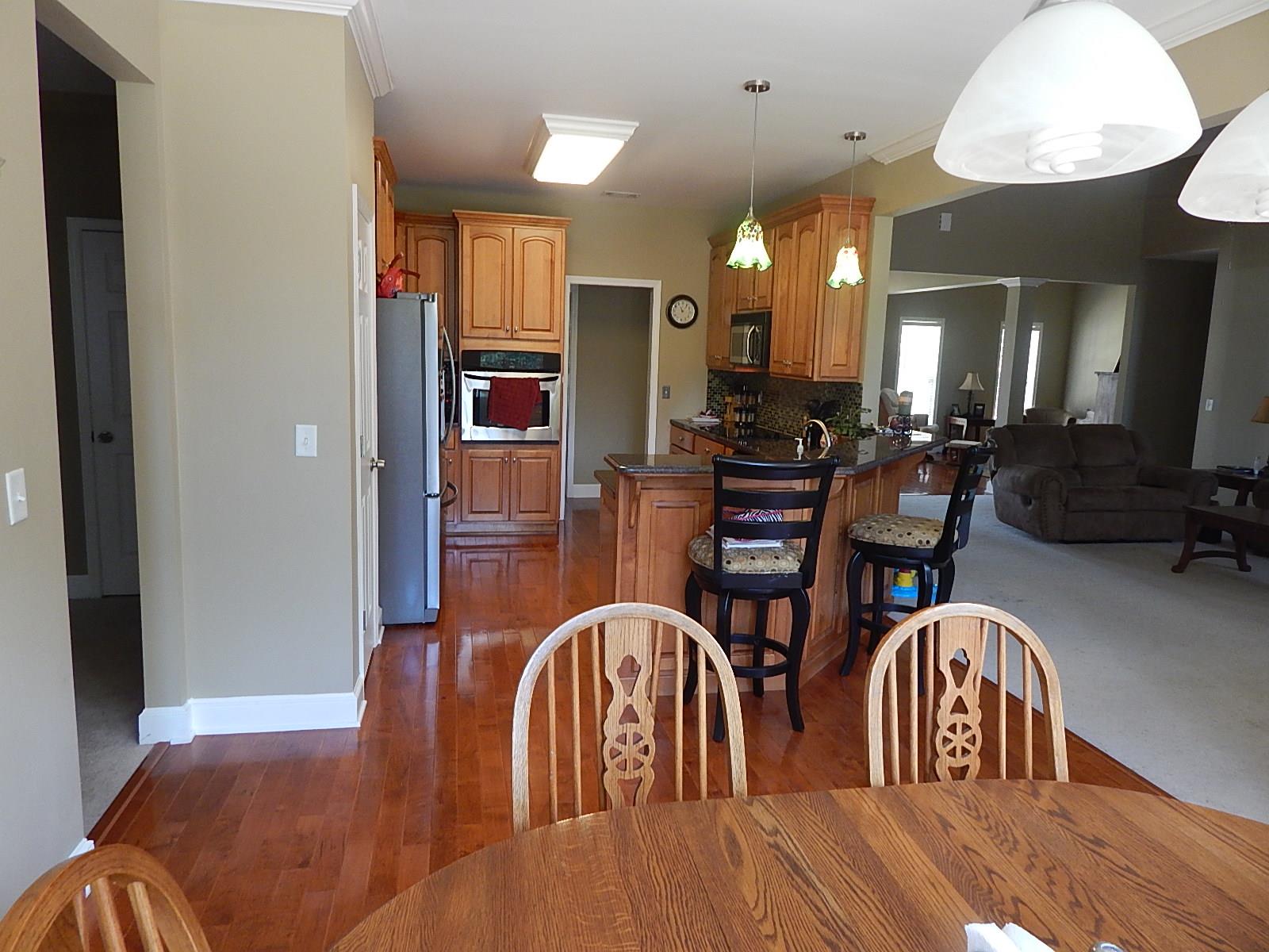 308 Lakeview Dr, Commerce, GA 30529 photo 7
