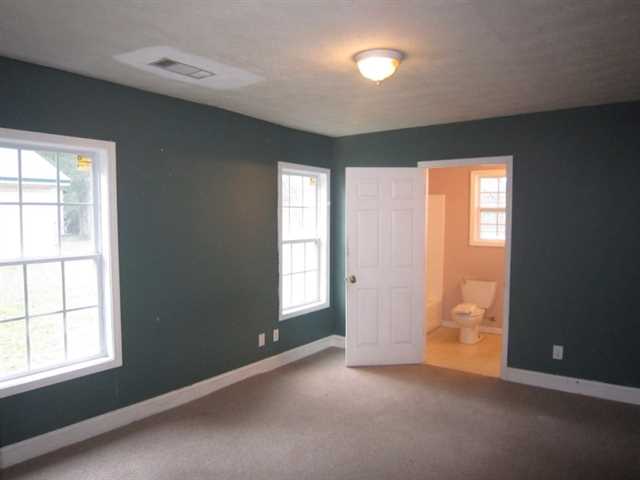 97 Griffith St, Winder, GA 30680 photo 13