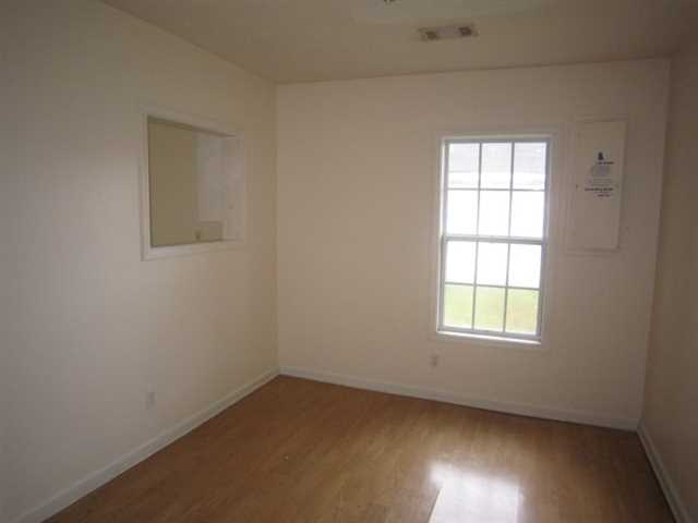 97 Griffith St, Winder, GA 30680 photo 5
