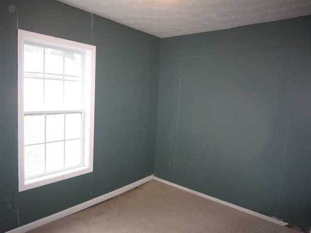 97 Griffith St, Winder, GA 30680 photo 12