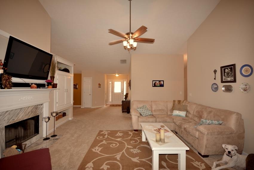 77 Saint Aurics Dr, Suwanee, GA 30024 photo 7