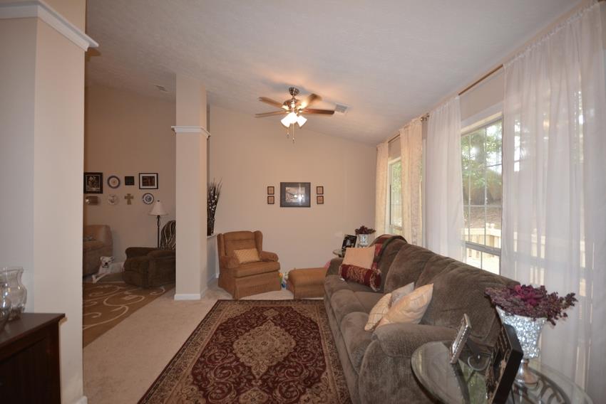 77 Saint Aurics Dr, Suwanee, GA 30024 photo 9