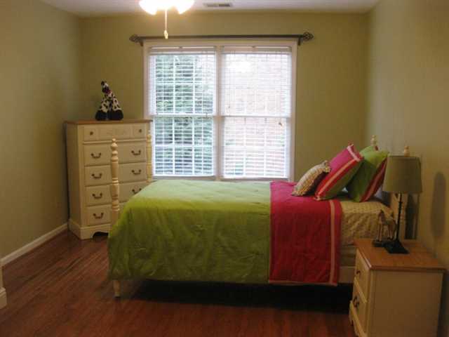 770 River Cliff Ct, Suwanee, GA 30024 photo 13