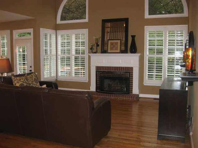 770 River Cliff Ct, Suwanee, GA 30024 photo 5
