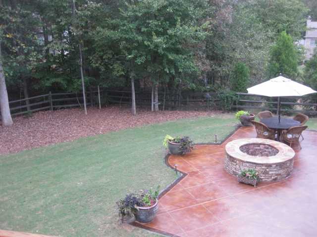 770 River Cliff Ct, Suwanee, GA 30024 photo 2