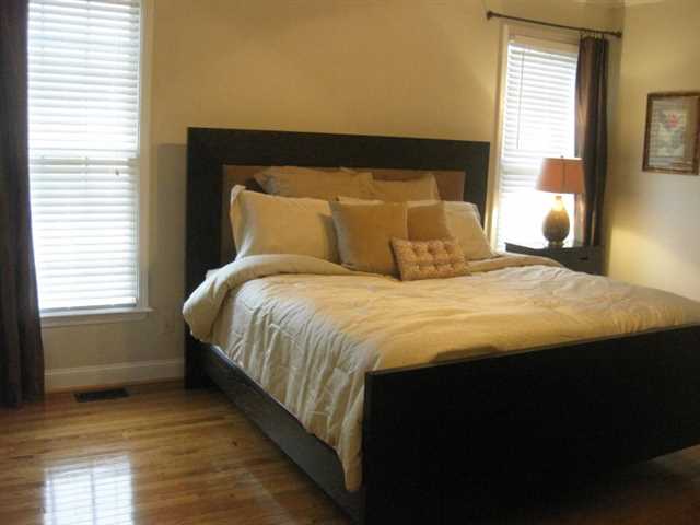 770 River Cliff Ct, Suwanee, GA 30024 photo 8
