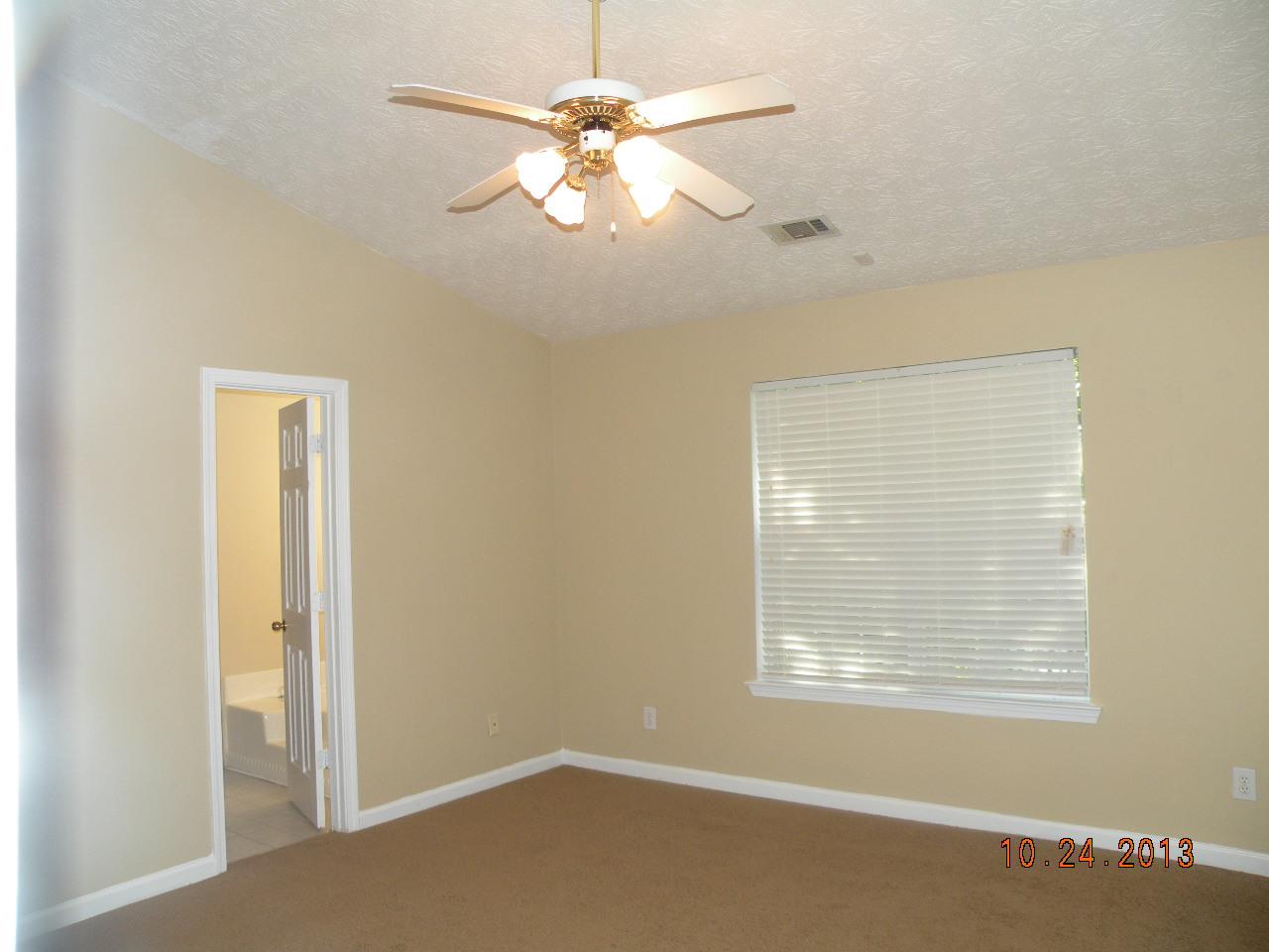 5823 Creekside Dr, Rex, GA 30273 photo 7