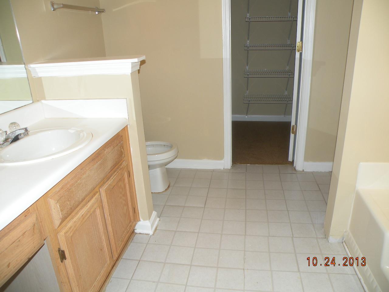 5823 Creekside Dr, Rex, GA 30273 photo 8