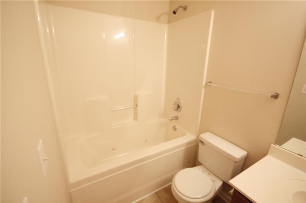 39 Skyway Dr, Warner Robins, GA 31088 photo 7