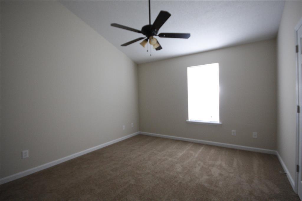 39 Skyway Dr, Warner Robins, GA 31088 photo 6