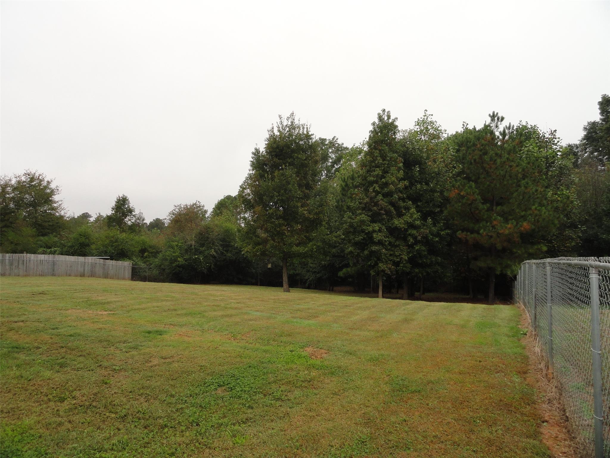 536 Walton Dr, Bethlehem, GA 30620 photo 4