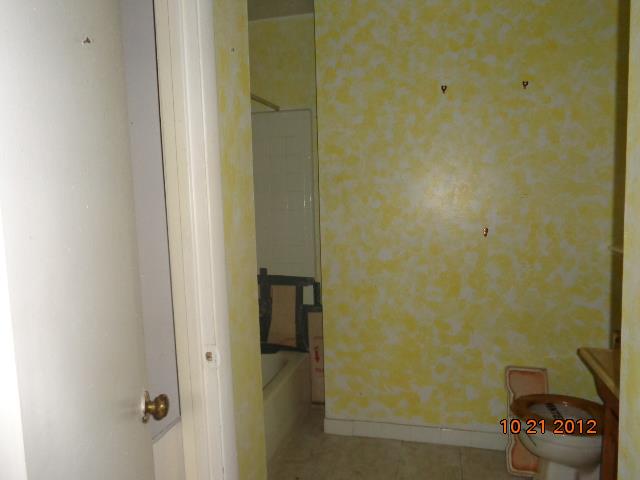 6645 Bedford Rd, Rex, GA 30273 photo 7