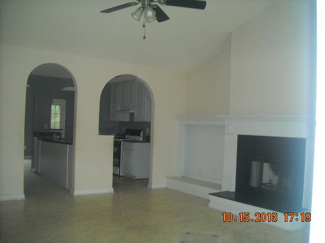 3771 Hudson Ct, Rex, GA 30273 photo 2