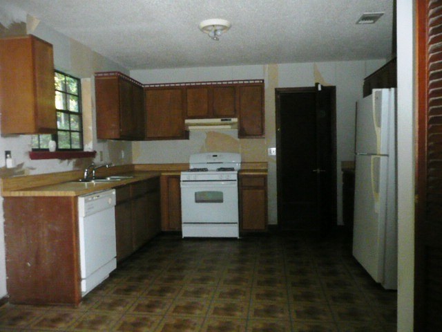 2434 Rhoanoke Dr, Duluth, GA 30096 photo 15