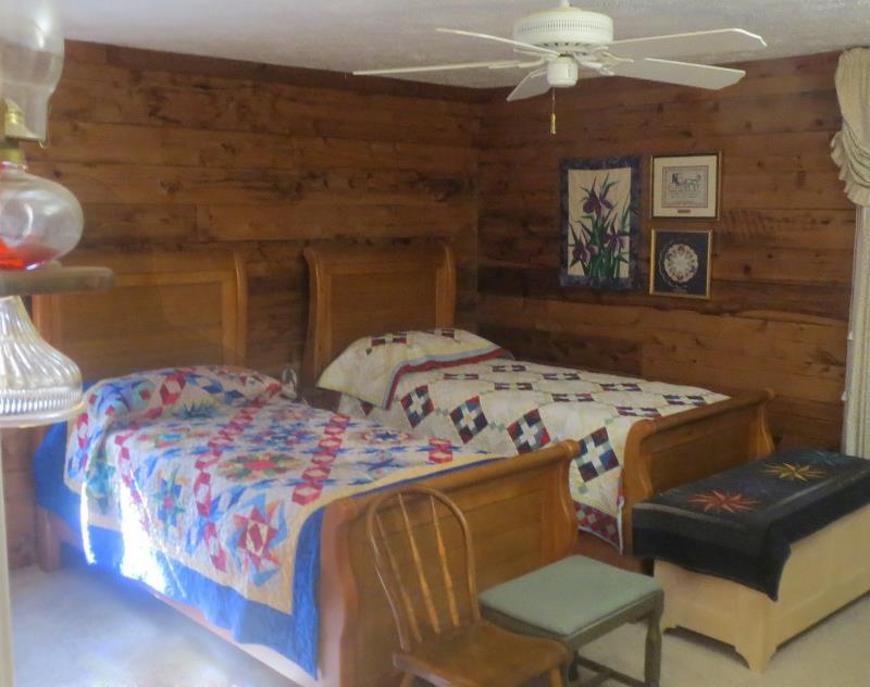 513 Taylor Ridge Rd, Dillard, GA 30537 photo 8