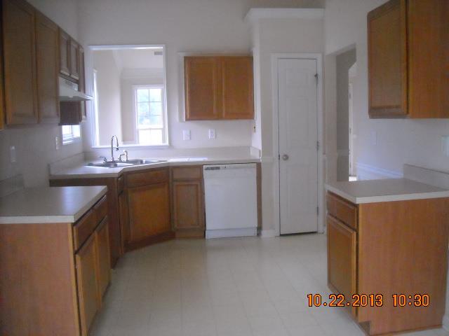 686 Inman Rd, Hampton, GA 30228 photo 2