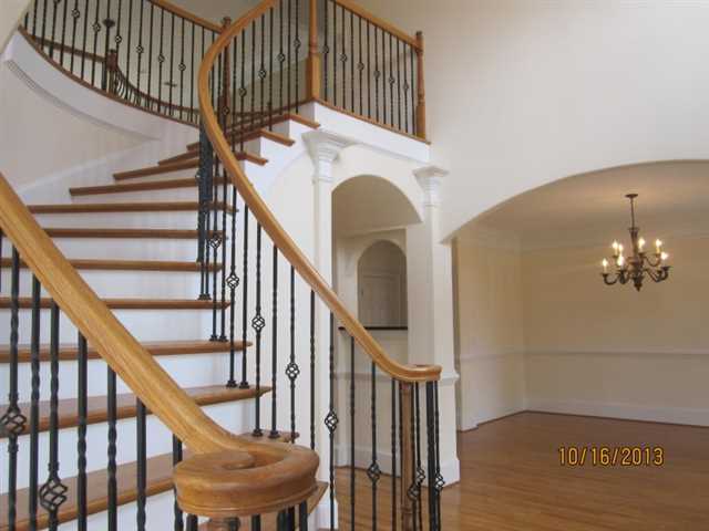 16 Crolley Ln, White, GA 30184 photo 3