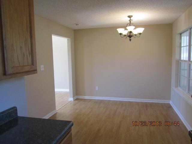 145 Royal Ct, Jackson, GA 30233 photo 5