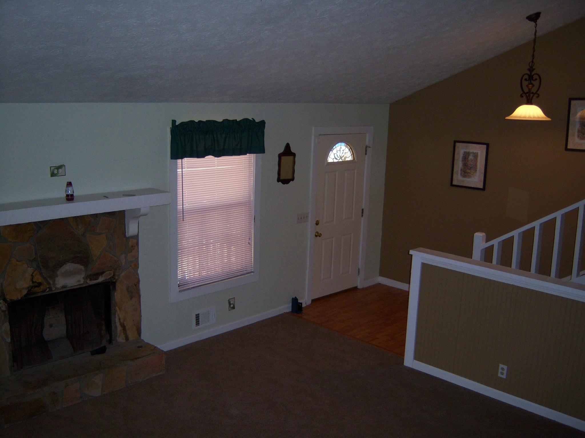 65 Ivy Dr, Covington, GA 30016 photo 2
