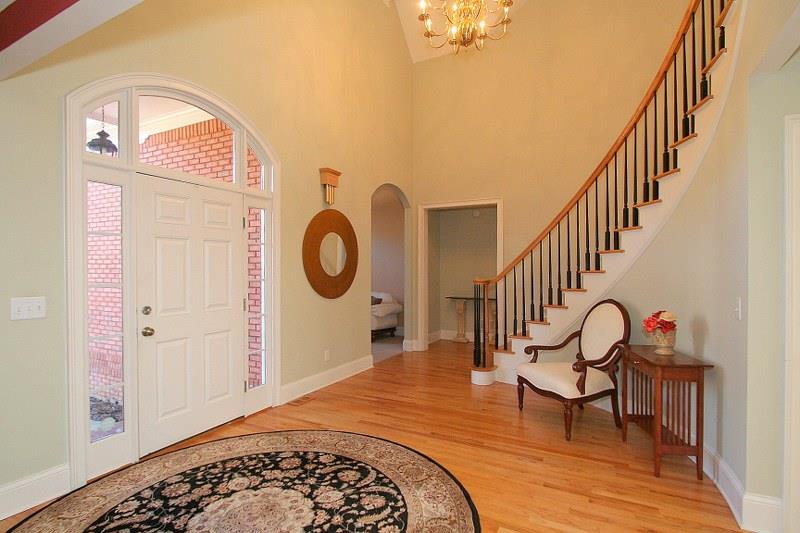 4890 Riverlake Dr, Duluth, GA 30097 photo 2