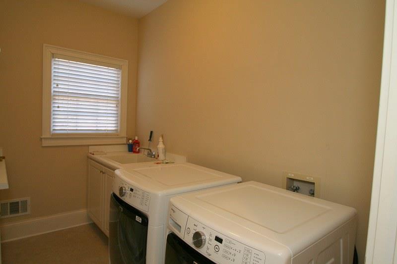 4890 Riverlake Dr, Duluth, GA 30097 photo 23